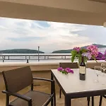 Apartamento Stunning Apartment In Molunat With Wifi Molunat