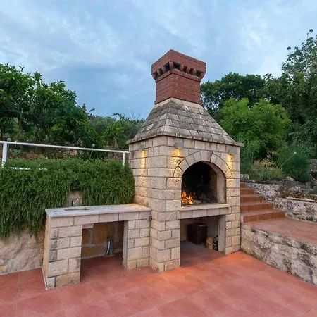 3 Bedroom In * Molunat